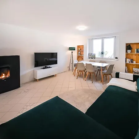 Lepold's Balkenzauber - Zentral, Mit Kamin Und Weinbergblick, Fuer 6 Personen, Familienfreundlich ساسباشفالدن