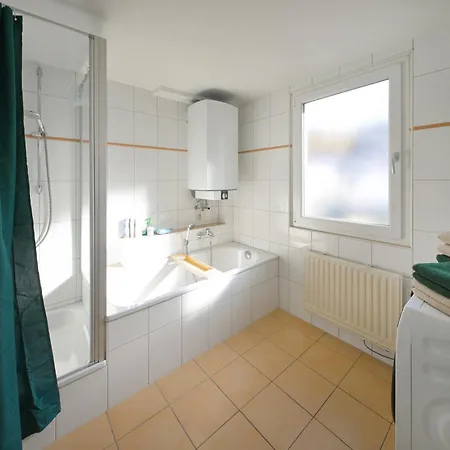 Lepold's Balkenzauber - Zentral, Mit Kamin Und Weinbergblick, Fuer 6 Personen, Familienfreundlich شقة