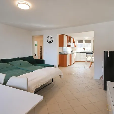 Lepold's Balkenzauber - Zentral, Mit Kamin Und Weinbergblick, Fuer 6 Personen, Familienfreundlich