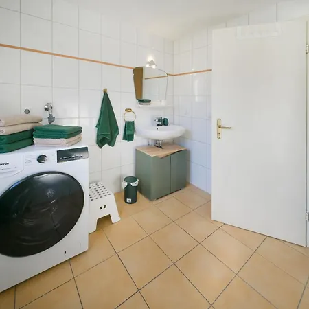 Lepold's Balkenzauber - Zentral, Mit Kamin Und Weinbergblick, Fuer 6 Personen, Familienfreundlich شقة *