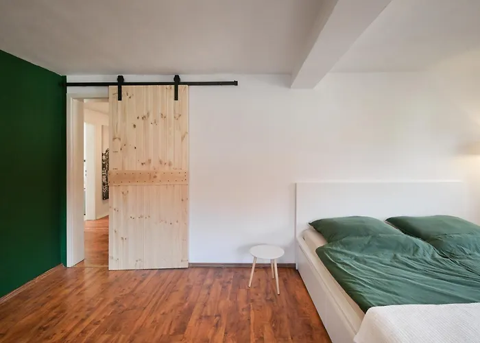 Apartamento Lepold's Balkenzauber - Zentral, Mit Kamin Und Weinbergblick, Fuer 6 Personen, Familienfreundlich *